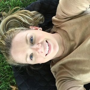 Meet your Posher, Amber